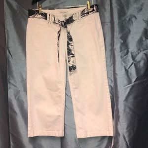WHITE HOUSE | BLACK MARKET JEAN CAPRIS/W BELT NWOT